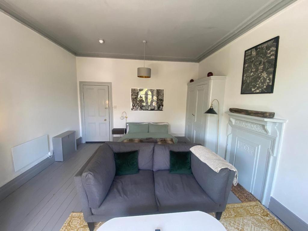 16 Big Comfy - Great Location - Free Onsite Parking - Comfy Bed Appartement